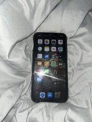Apple iPhone 11 – 64GB – Black (T-Mobile) A2111 (CDMA + GSM)