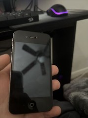 Apple iPhone 4s – 16GB – Black (Unlocked) A1387 (CDMA + GSM)