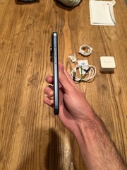 Apple iPhone 17 Pro Max (9/10) Deep Blue 256GB AT&T (Read Description)