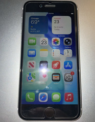 Apple iPhone SE (2nd Gen) 64GB White (Consumer Cellular ONLY)