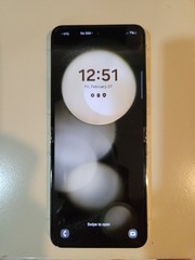 Excellent Condition Cream Color Samsung Galaxy Z Flip 5 256 GB, NO SCRATCHES