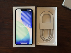 Apple iPhone 17e – 256 GB – Black (AT&T) OPEN BOX