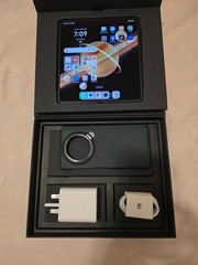 Honor Magic V3 512GB Green Global Unlocked 5G Dual SIM eSIM – Excellent Mint